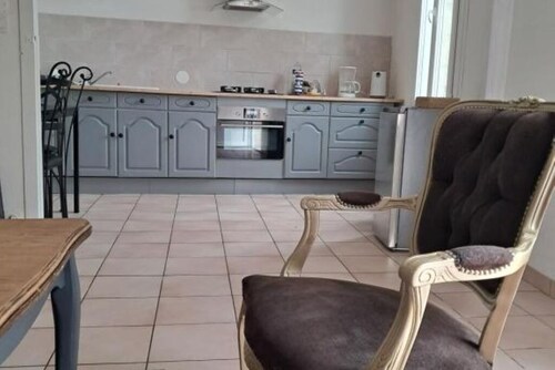 Charming town house with garden in the heart of Saintes