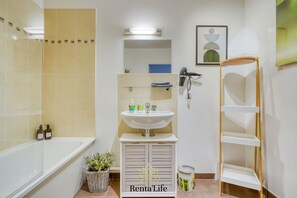 مجففات شعر، مناشف