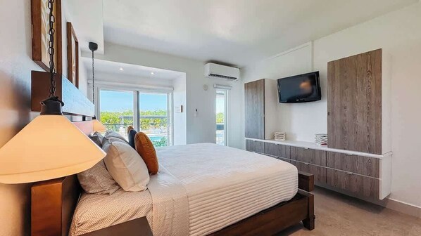 4 bedrooms, iron/ironing board, travel crib, WiFi