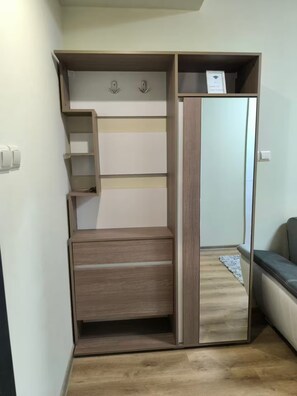 Interior - Snow White, Private WiFi, Free Parking (Bansko)