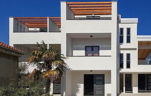 Exterior - Nice apartment in Biograd na Moru (Biograd na Moru)