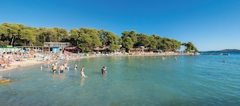 Nice apartment in Biograd na Moru with WiFi