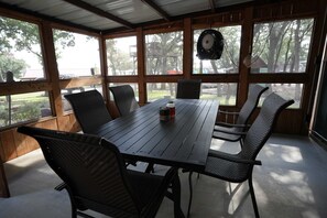 Dining - Camp QYB Retreat: Private Cabin and Lake House, Hot Tub, Lake Front (Runaway Bay)