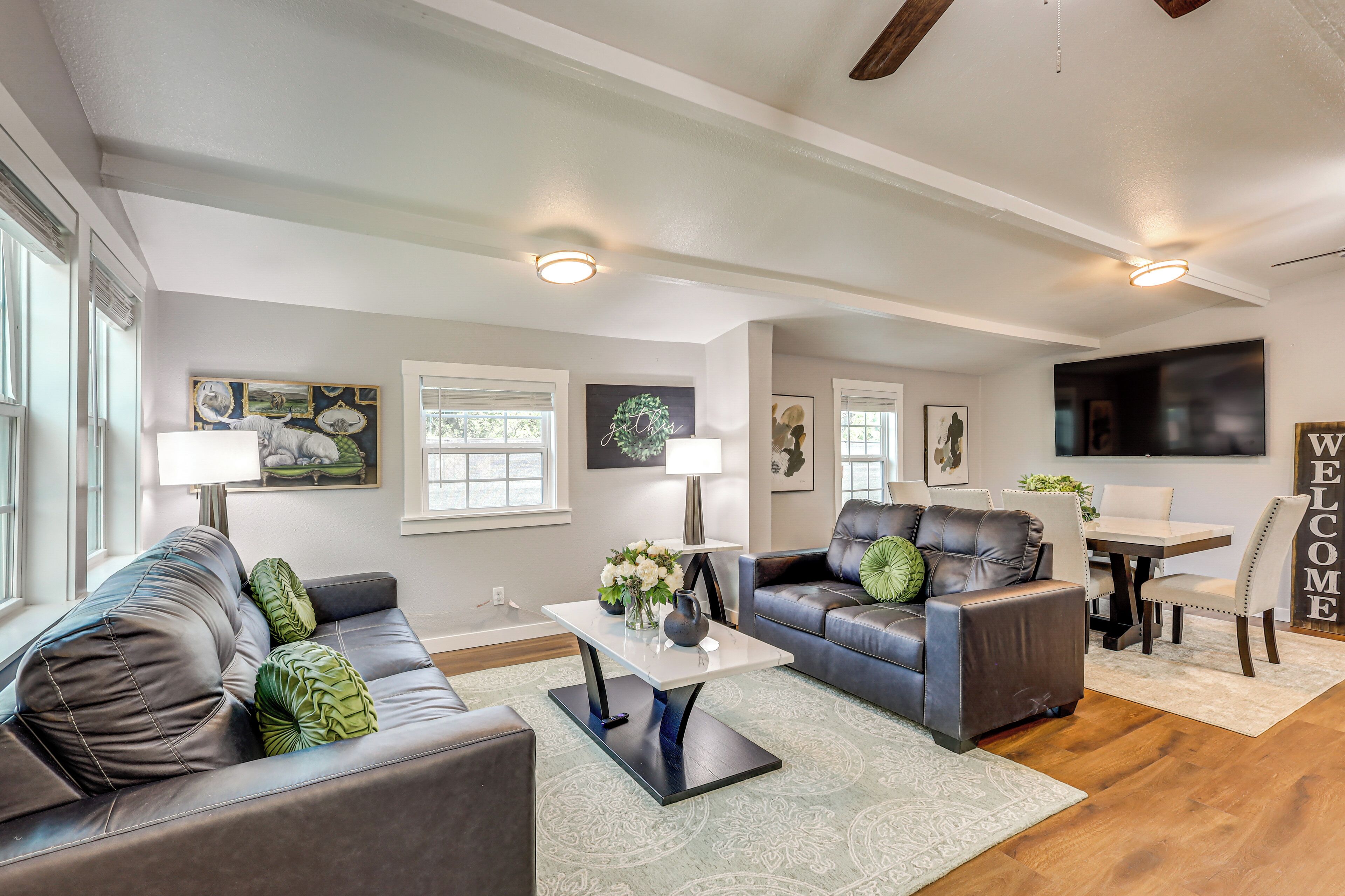 2 Mi To Dtwn: Stylish Family Home In Waco! - Waco, TX