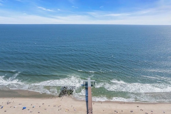 ビーチの近く、ビーチタオル