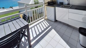 Microwave, stovetop - A tropical break, facing the Caribbean Sea in an exceptional setting (Le Diamant)