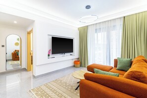 Smart TV - Luxury one bedroom Suite in the heart of Nairobi (Nairobi)