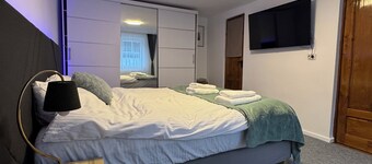 Râșnov Old Town House • Family-Friendly • Walk to Fortress • Near Bran Castle