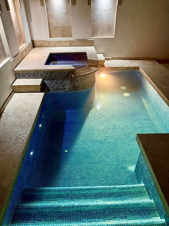 Pool. Villa Alberca, Bar y Terraza Privada