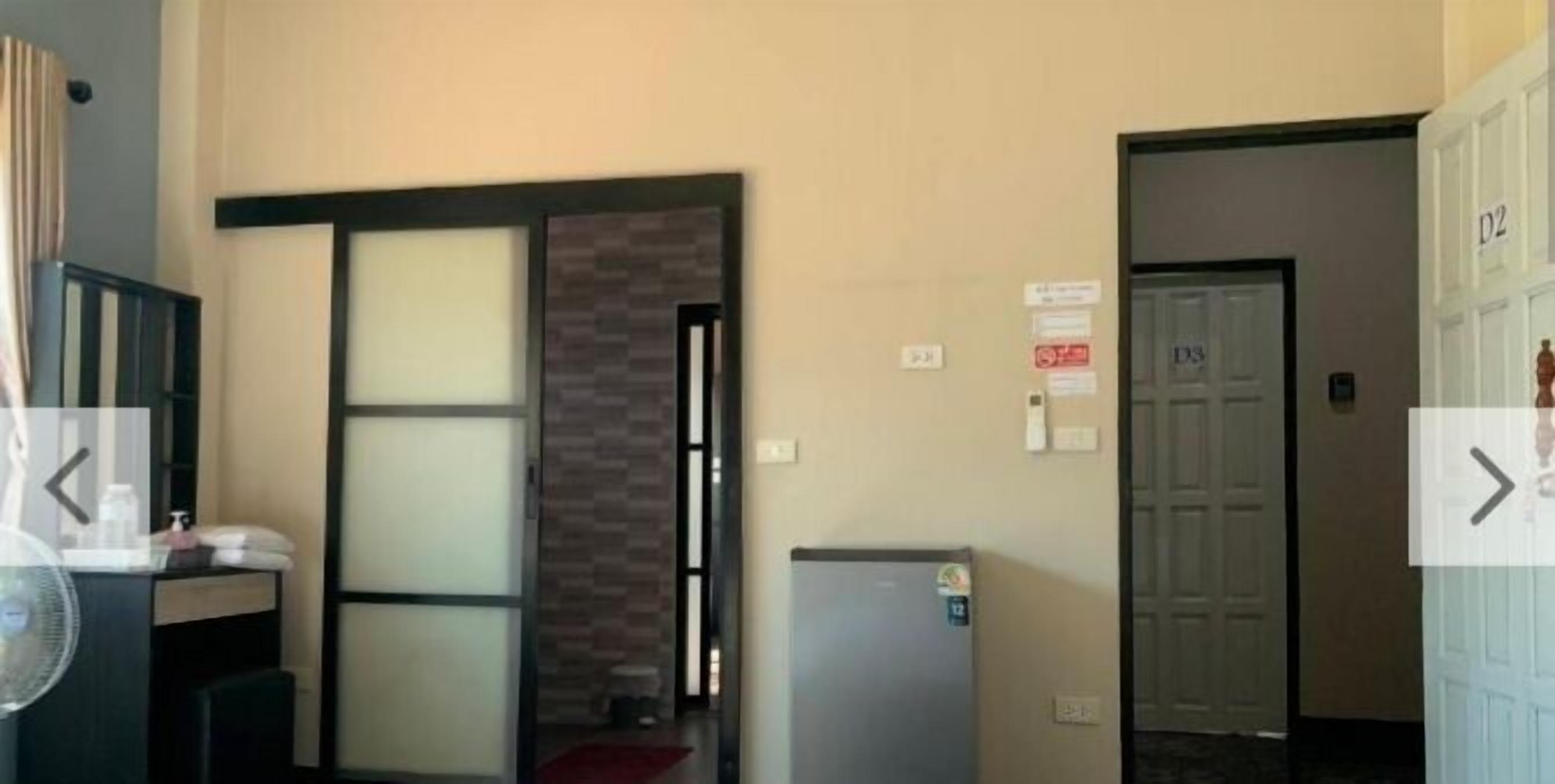 ダブルまたはツインルーム シティビュー | リビング エリア