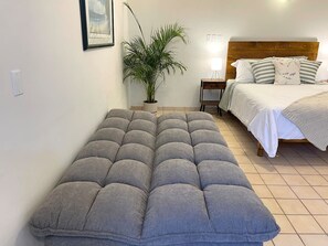 熨斗/熨衣板、WiFi、床单