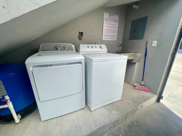 Interior - 2 Bedroom Apartment Close to Ocean (La Paz)