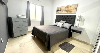 2 Bedroom Apartment Close to Ocean