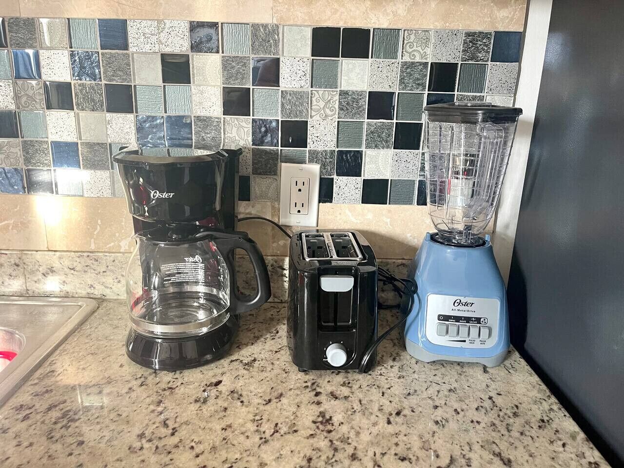 Kaffee und/oder Kaffeemaschine