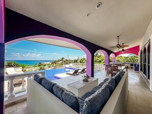 Outdoor dining - Stunning Ocean View 4BR w/Pool (Isla Mujeres)