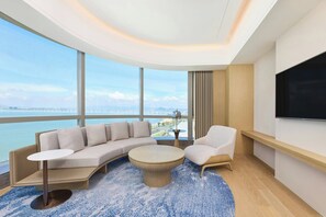 Suite, 1 Bedroom, Sea View | Living room - Courtyard By Marriott Xiamen Xiang’An (Xiamen)