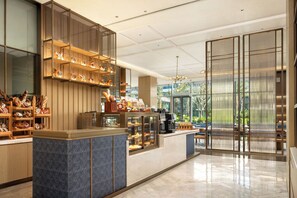 Daily buffet breakfast (CNY 128 per person) - Courtyard By Marriott Xiamen Xiang’An (Xiamen)