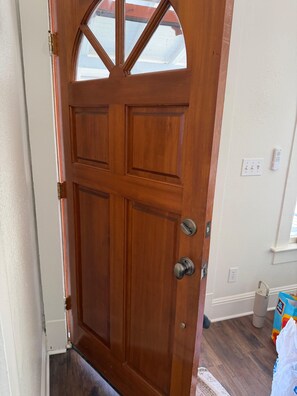 Interior - The Sanford Hideaway (Sanford)