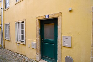 Exterior detail - Lisbon Modern Downtown (Lisbon)
