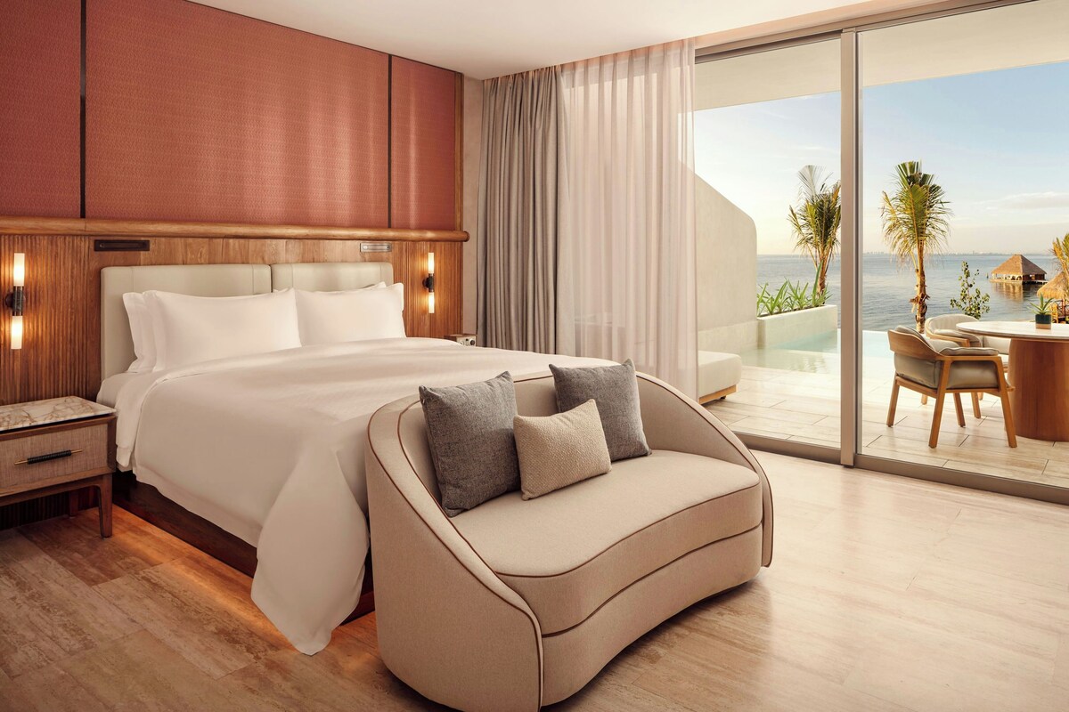 Suite, 2 Bedrooms, Private Pool, Ocean View | Minibar, in-room safe, blackout curtains
