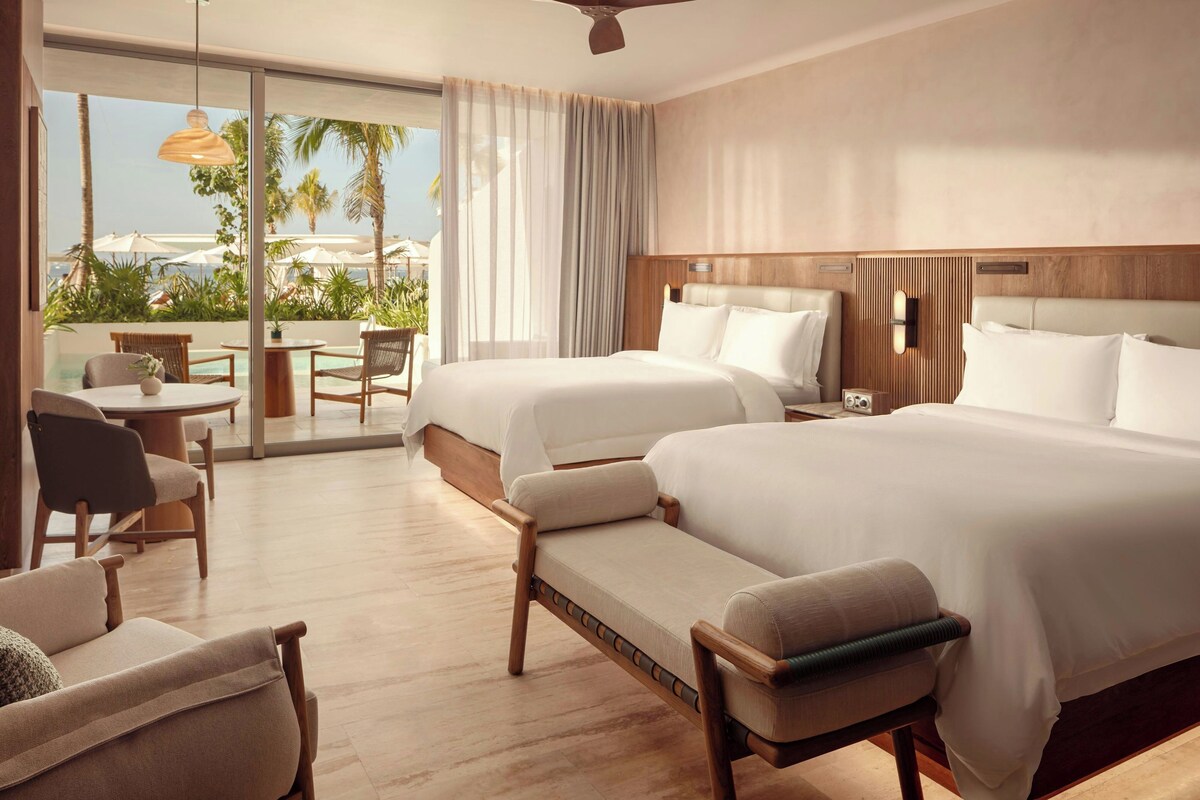 Grand Room, 2 Queen Beds, Private Pool, Ocean View (Private Pool) | Minibar, in-room safe, blackout curtains