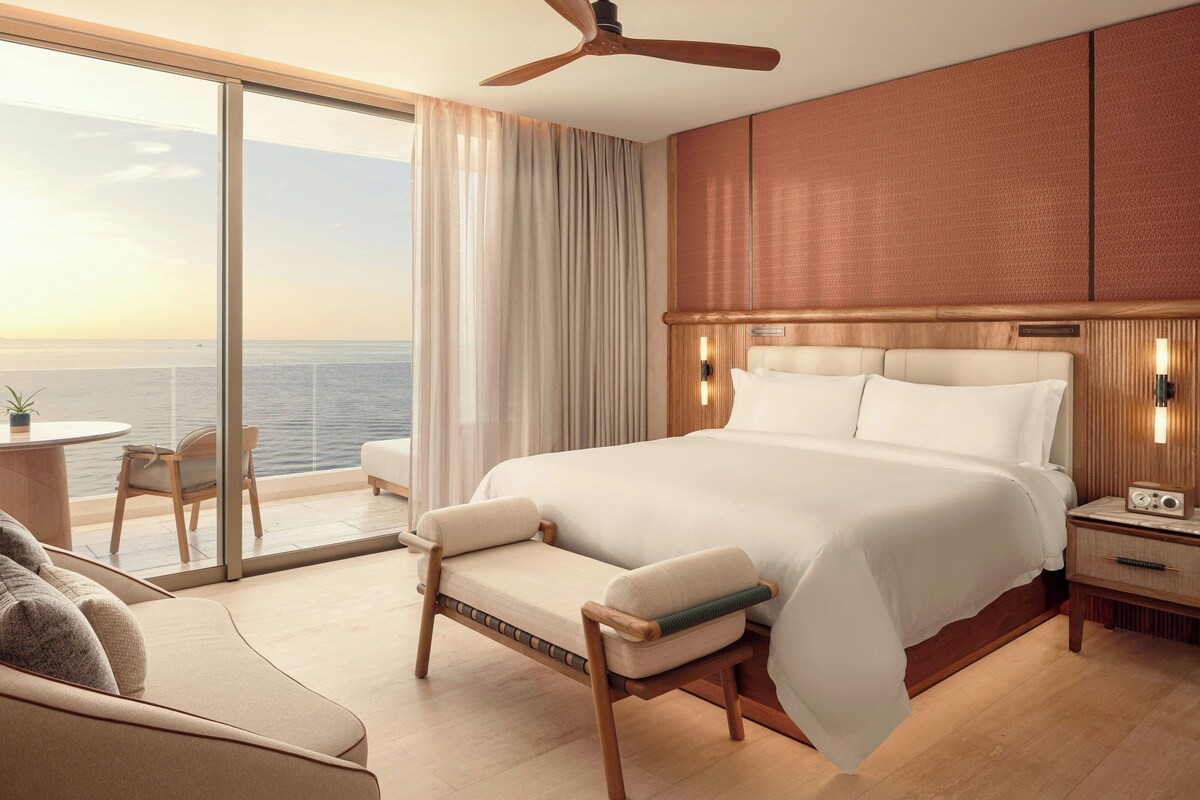 Suite, 2 Bedrooms, Terrace, Ocean View | Minibar, in-room safe, blackout curtains