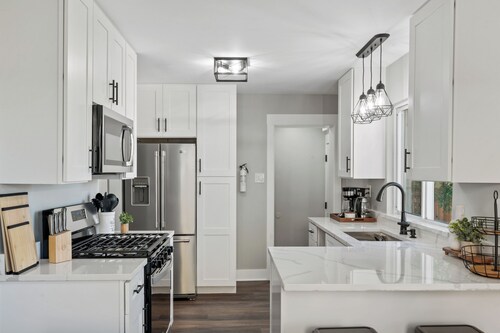 Unique Home in Maywood - 5 Bedroom