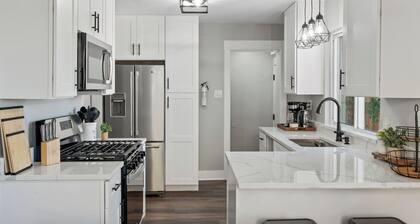 Unique Home in Maywood - 5 Bedroom