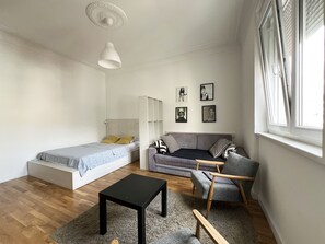 Standard apartman | Sötétítőfüggöny, vasaló/vasalódeszka és ingyenes wifi
