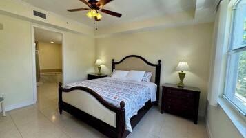 2 chambres, lit parapluie, Wi-Fi, draps fournis