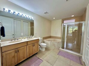 Shower, hair dryer - SWFL Retreat by Barefoot Beach (Bonita Springs)