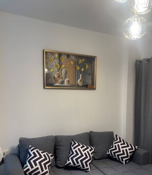 客房, 1 间卧室, 吸烟房, 阳台 | 客厅