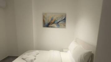 Room, 1 Bedroom, Smoking, Balcony | 1 bedroom