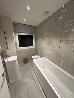 House | 1 bedroom - Citylink Central Flat 1 (London)