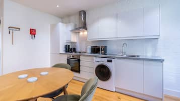 House | 1 bedroom