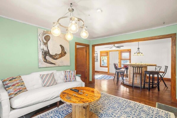 Télévision, espaces bureaux