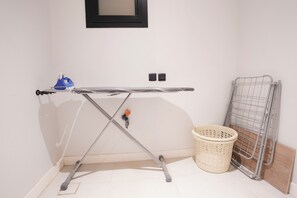 Interior - 2-bedroom apartment in beautiful Riyadh with Full Facilities (Riyadh)