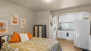 Strygejern/strygebræt, Wi-Fi, sengetøj