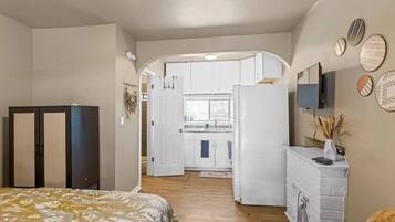 Strygejern/strygebræt, Wi-Fi, sengetøj