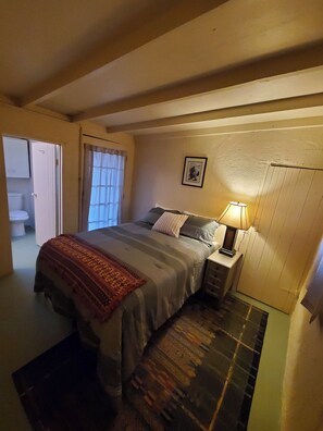 WiFi, bed sheets - Historic Tucson Desert Cozy Stone 1BR Apartment (Tucson)