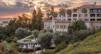 Newport Coast 2BR Villa – Bluff-Top Ocean Views, Full Kitchen & Resort Pools