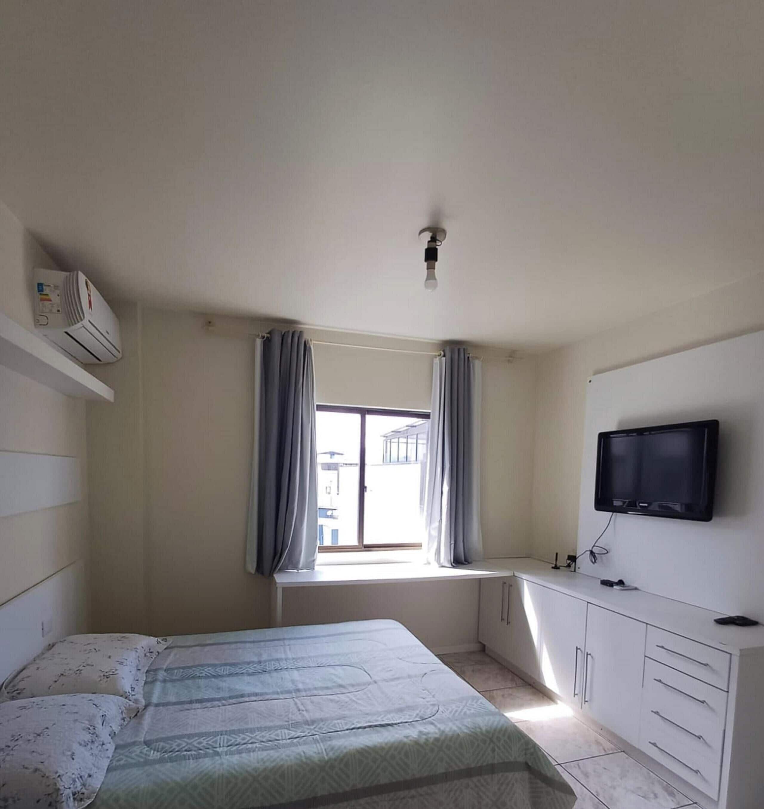 Apartamento premium, vista para a cidade | Roupas de cama premium, individualmente decorados