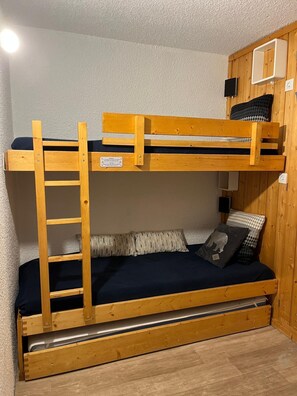 1 bedroom, WiFi