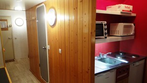 Private kitchen - ARC 1800 Appart. Charvet Pierra Menta (Bourg-Saint-Maurice)