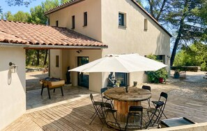 Outdoor dining - Maison piscine proche Alpilles (Noves)