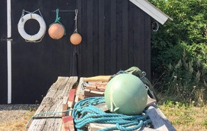 Property grounds - Gorgeous home in Assens with WiFi (Assens)