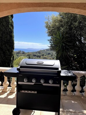 Property grounds - Lou Chamanou - House with sea view, swimming pool. Cavaliere (Le Lavandou)