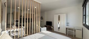 Comfortable accommodation near the airport