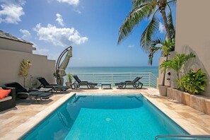 Pool - Villa Myles: Beachfront (Simpson Bay)