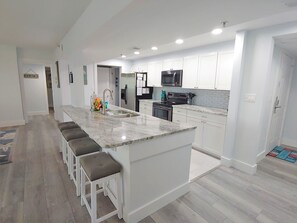 Coffee/tea maker, fridge, microwave, oven - 3 BR/3 BA Wall to Wall Gulf Views! Accessible Master Suite/Efficiency (Panama City Beach)